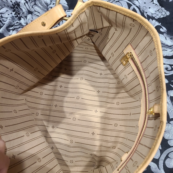 Sold - Picture 9 of 13